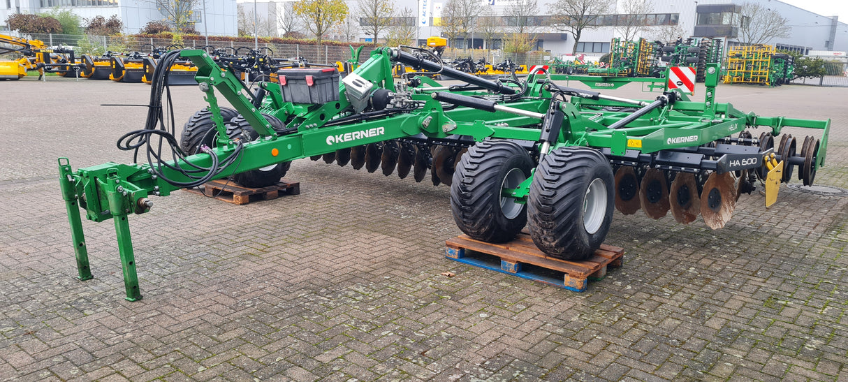Kerner Helix HA 600 mit DSW 600/600/125